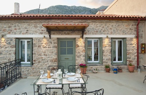 Arachova House | Guest house Simou with view 3 bedrooms