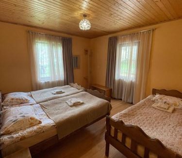 Lalkhori House | Guest House Victor