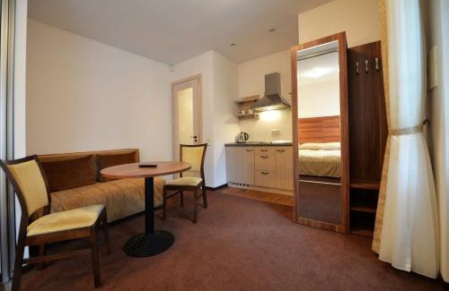 Palanga House | Guest House & Villa Astoma