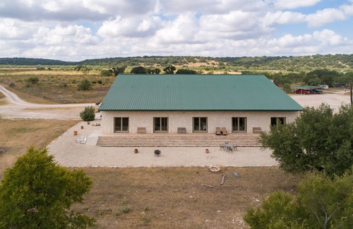 Junction House | Guest Lodge on the Johnson Fork of the Llano River
