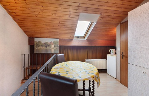 Obersackingen Apartment | Guest Room Koch with Panoramic View, Private Terrace and Wi-Fi