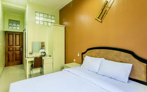 Bandung House | Guest Room Near Pasteur