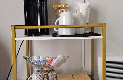 Snohomish House | Guest Suite in Historic Downtown Snohomish - walk to shop, dine, adventure!