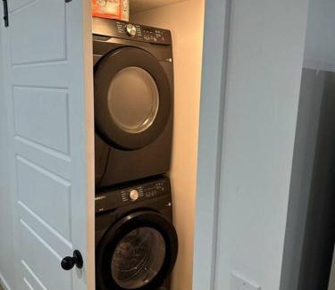 Southwest Calgary Apartment | Guest suite in Southwest Calgary