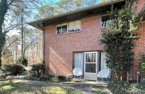 Chapel Hill Apartment | Guest Suite near UNC!