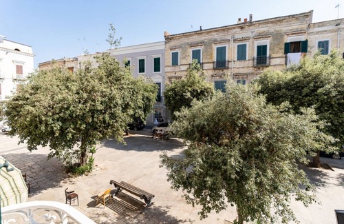 Trani Apartment | GuestHost - Bright Apartment Trani