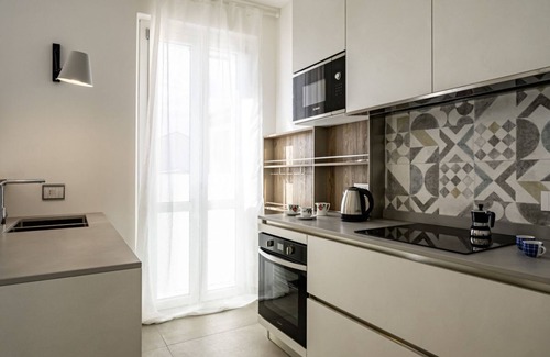Luni Apartment | GuestHost - Mare Monti Apartment 6