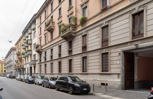 Tricolore Apartment | GuestHost - MM4 Tricolore Charming Apartment