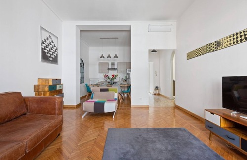 Guastalla Apartment | GuestHost - Porta Vittoria Central Apartment