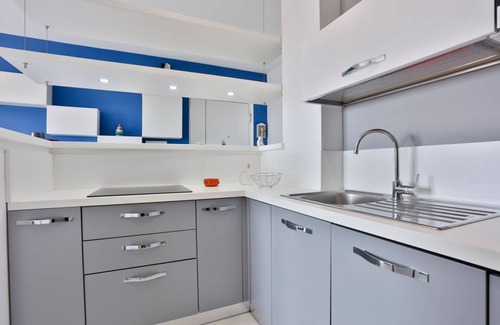 Naples Apartment | GuestHost - Vento di Mare House