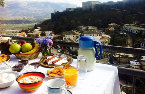 Gjirokaster House | Guesthouse Celo