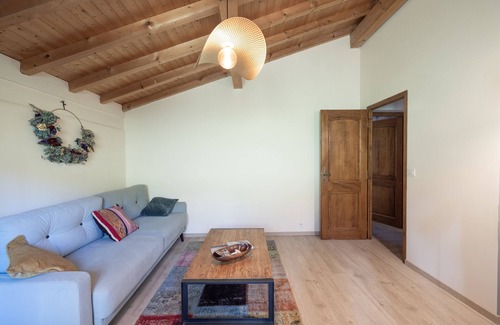Cordon Bed & Breakfast | Guesthouse 'Chambre D'hôte Dans Un Chalet' with Mountain View and Wi-Fi