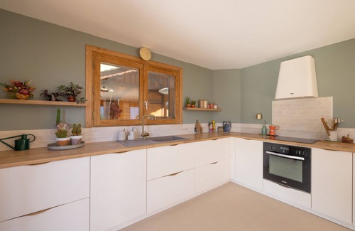 Cordon Bed & Breakfast | Guesthouse 'Chambre D'hôte Dans Un Chalet' with Mountain View and Wi-Fi