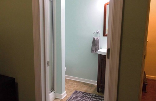 Short Pump Apartment | Guesthouse in Short pump