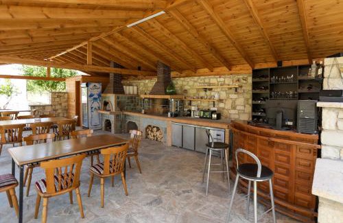 Jala Ski Chalet | Guesthouse Micaj