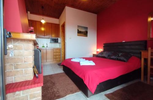 Almopia House | Guesthouse Mythos