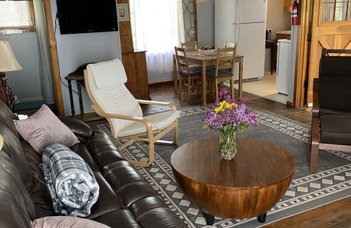 Douglas Cottage | Guesthouse on a Lake