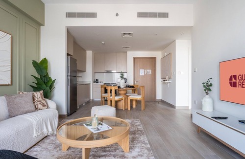 Dubai Apartment | GuestReady - 1Bed l Lagoon Escape l Creek Beach