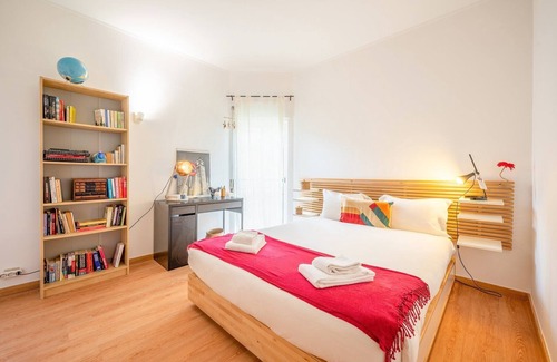Olivais Apartment | GuestReady - Artsy delight near Parque das Nações