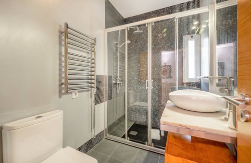 Olivais Apartment | GuestReady - Artsy delight near Parque das Nações