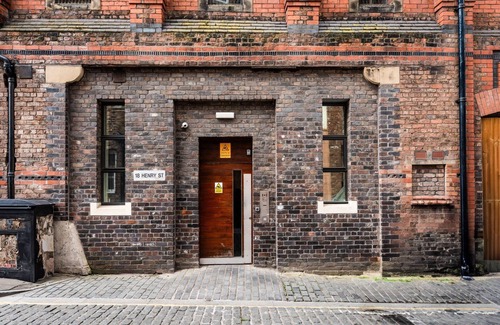 Liverpool City Centre Apartment | GuestReady - Charming stay in the city centre