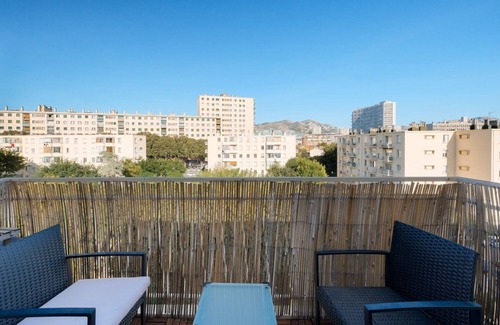 Saint-Giniez Apartment | GuestReady - Charming retreat with a balcony
