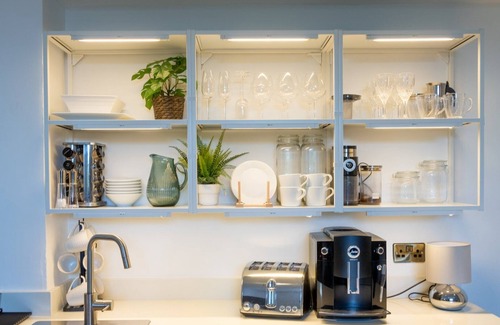 Sutton Cross Apartment | GuestReady - Charming studio in Blackrock