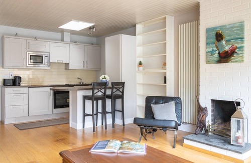Ballsbridge House | GuestReady - Delightful Mews in Dublin