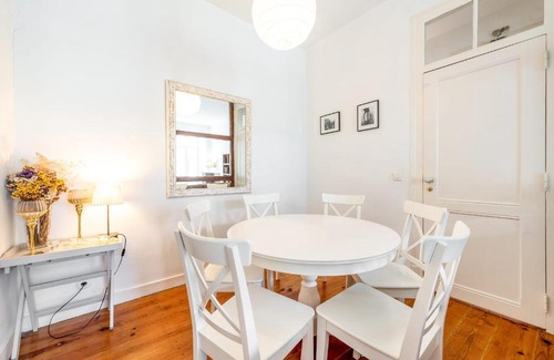 Santo Amaro Apartment | GuestReady - Family Home w Rooftop in Alcântara