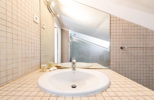 Santo Amaro Apartment | GuestReady - Family Home w Rooftop in Alcântara