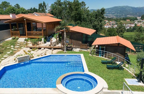 Ponte de Lima Apartment | GuestReady - Fernandes Guest House - Blue Bungalow