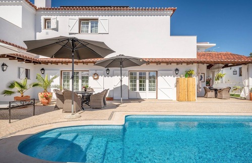Lagoa de Albufeira Apartment | GuestReady - Gorgeous Villa near the Lagoon