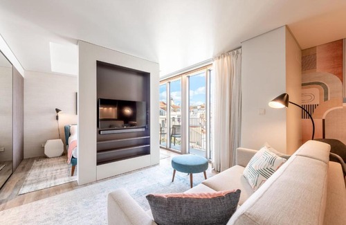 Misericordia Apartment | GuestReady - Midcentury Studio with Balcony in Santos 501