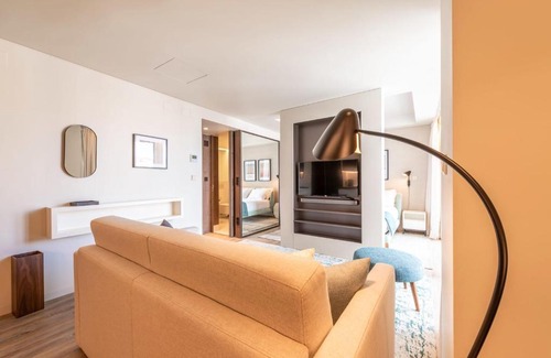 Misericordia Apartment | GuestReady - Midcentury Studio with Balcony in Santos 401