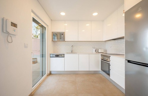 Olivais Apartment | GuestReady - Modern near Airport