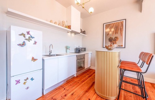 Alcantara Apartment | GuestReady - Orange Delight in Alcântara