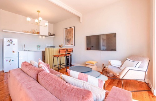 Alcantara Apartment | GuestReady - Orange Delight in Alcântara