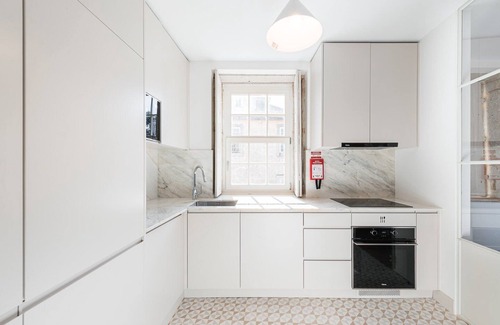 Santa Marinha Apartment | GuestReady - Porto Wine District Penthouse