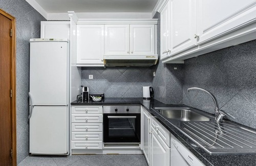 Lavra Apartment | GuestReady - Relaxing Beachside Getaway