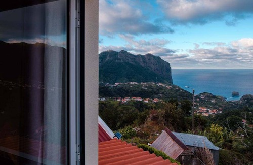 Porto da Cruz Apartment | GuestReady - Tranquil Getaway in Madeira