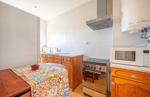 Alges Apartment | GuestReady - Tranquil Algés Getaway