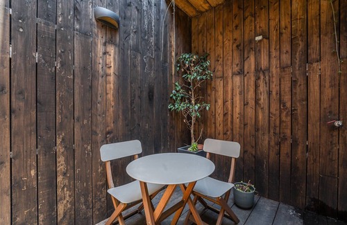 Coimbra City Centre Apartment | GuestReady - ZaZa Room 4