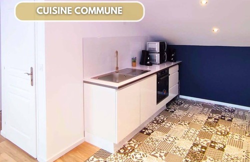 Chalons-en-Champagne Apartment | Guitar Studio - Music in Champagne