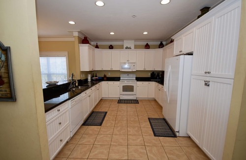Steinhatchee Condo | Gulf Breeze Condo #208- Private Ramp! WiFi! NO DOCK THIS SCALLOP SEASON!