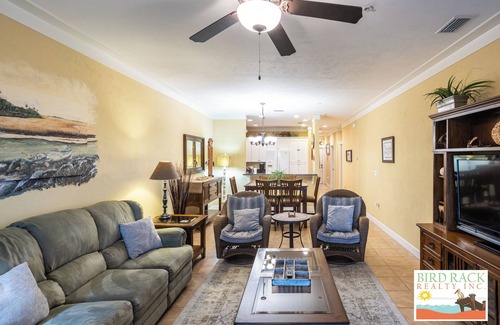 Steinhatchee Villa | Gulf Breeze Condo #203- Private Boat Ramp! WiFi! NO DOCK THIS SCALLOP SEASON!