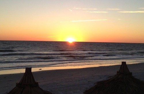 North Redington Beach Resort | Gulf Front Resort in Highly Desired North Redington Beach - TWO BEDROOM SLEEPS 6