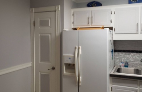 Fort Walton Beach Condo | Gulf Front, Top Floor End Unit with Front & Side View of Gulf