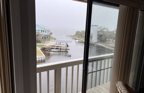 Crawfordville House | Gulf Front Town Home with Boat Dock- Fisherman's Paradise!