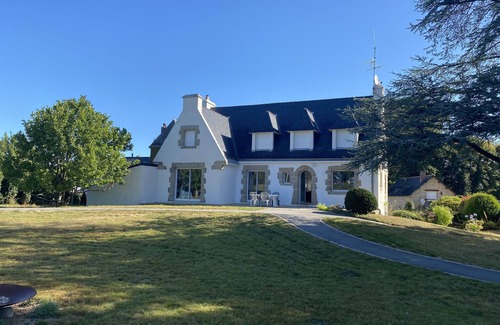 Arradon House | Gulf of Morbihan sea and countryside