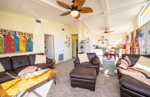 Fort Morgan House | Gulf Shores Beach House ~Palm Paradise~ Fort Morgan area